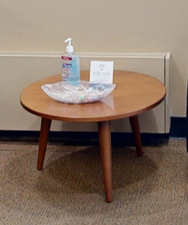 Round coffee table