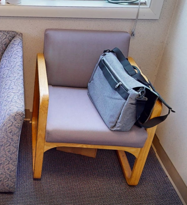 Lilac guest chair