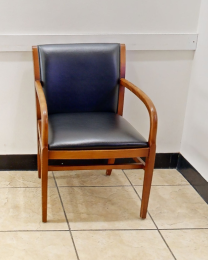 Black guest chair