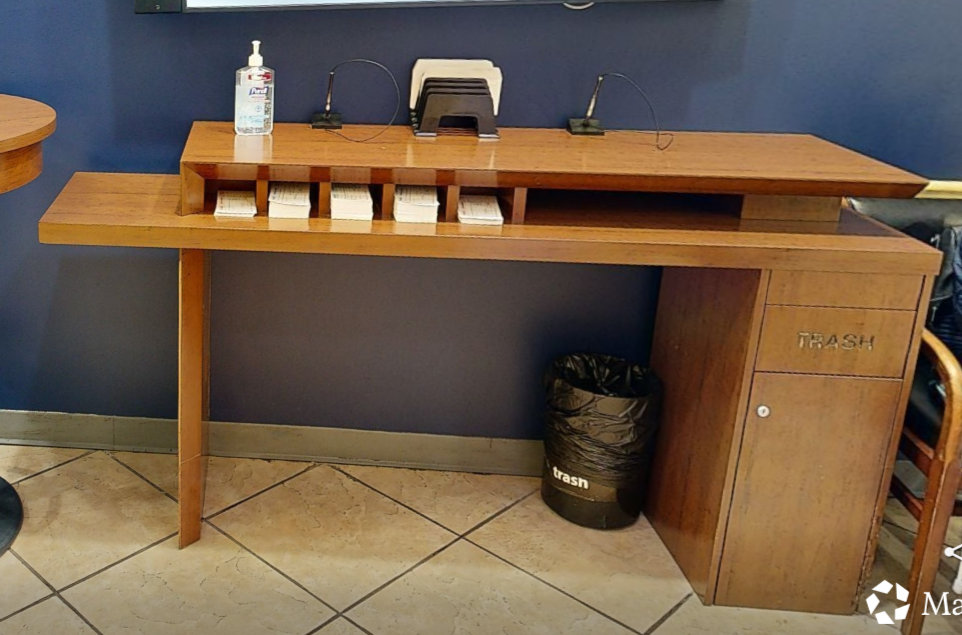 Cheque desk