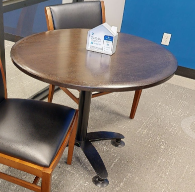 Round Meeting Table