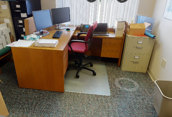 Desk - L-Shaped 