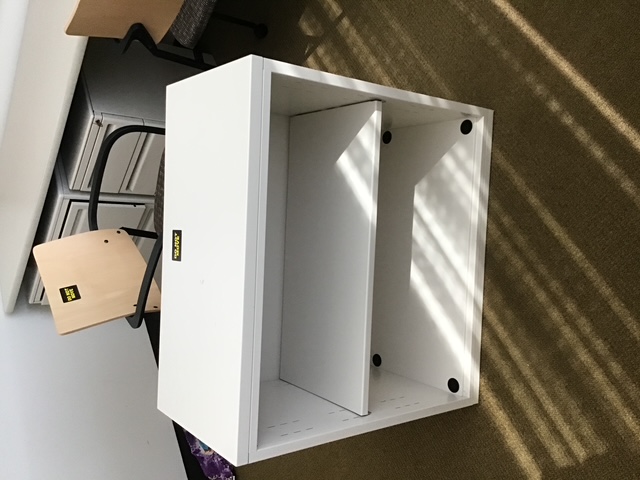 L15 W30 H28 Bookshelf