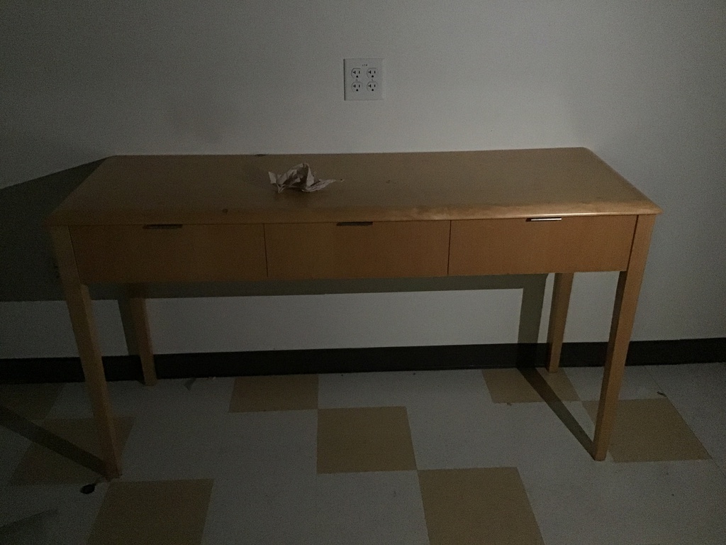 L60" W20" H35" Tall tables maple