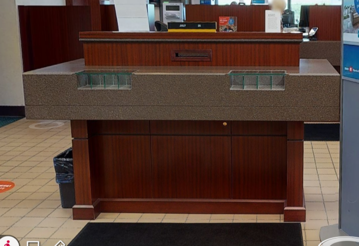 Cheque desk