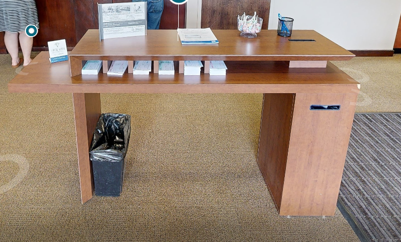 Cheque desk