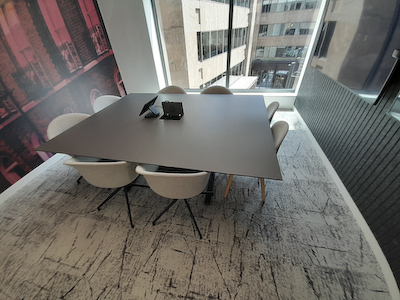 Black table (meeting room)