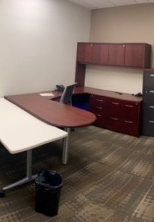 U-Shape Des w Overhead