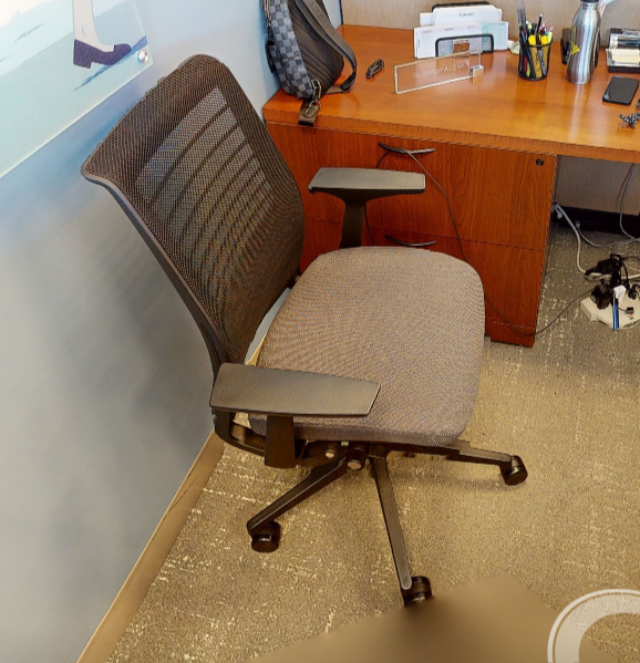 Task chair