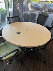 4' ROUND TABLE