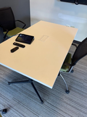 5x3' MEETING TABLE