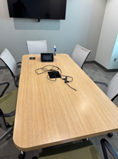 6'x3' MEETING TABLE