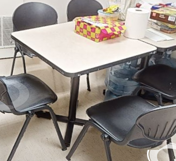 Square break table