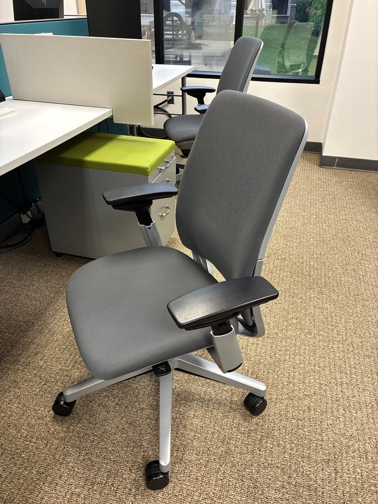 Desk chair - type 2