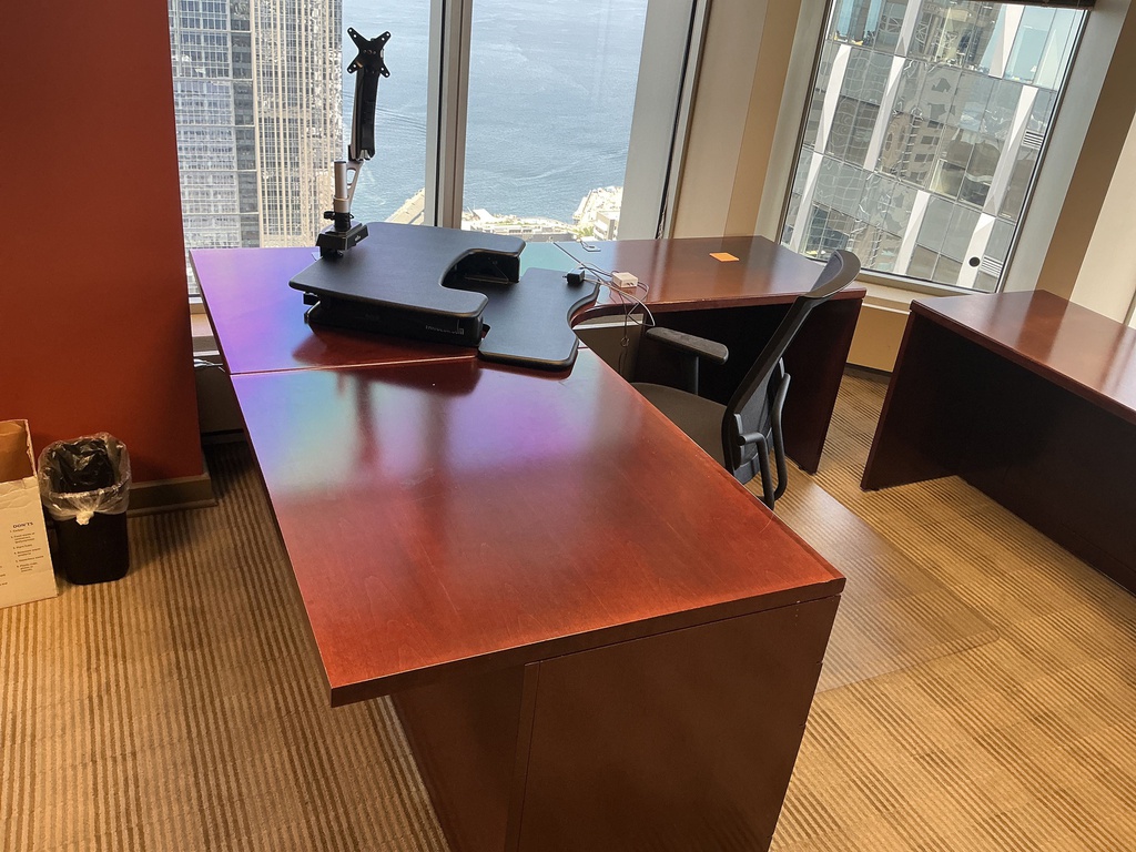 78x84x30 L SHAPED DESK