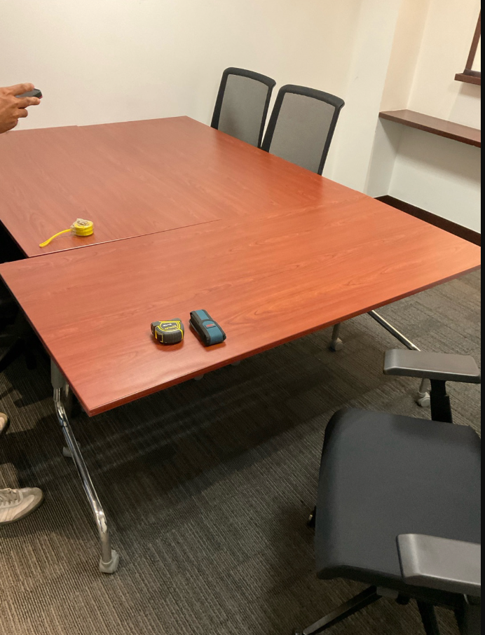 Foldable table