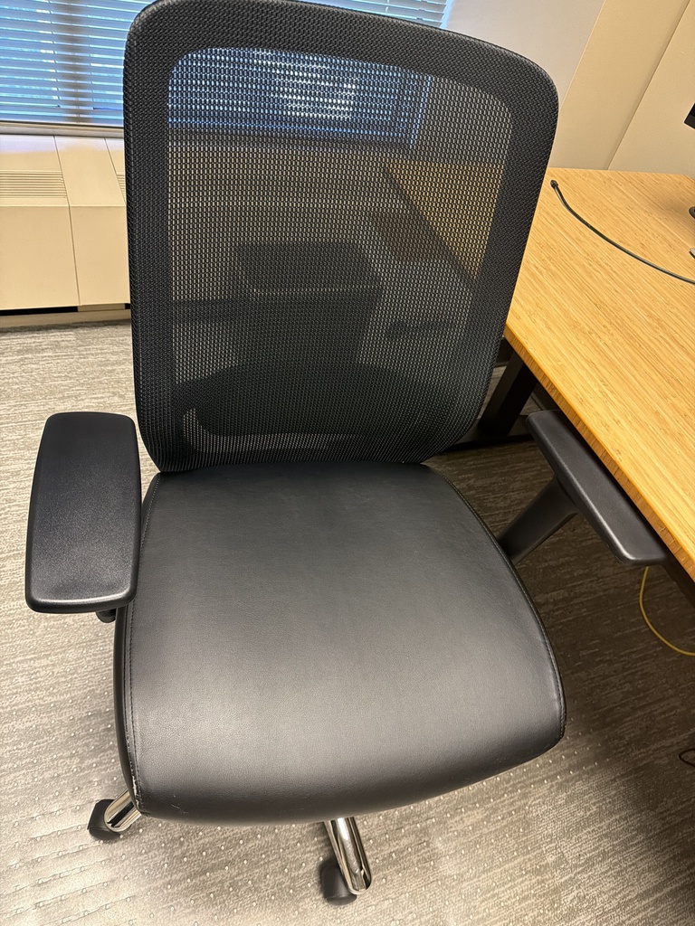 DESK CHAIR (photo representation)