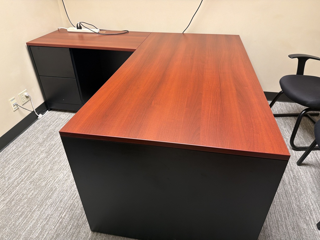 78x72x30 L SHAPED DESK