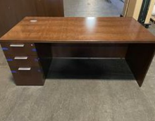 Desk-Lh-Bbf
