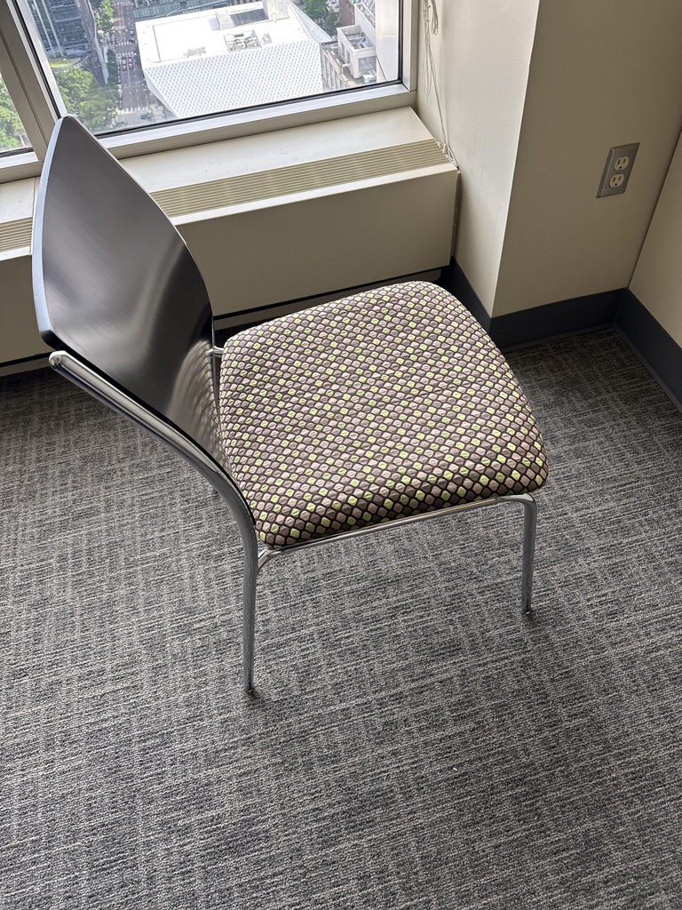 GUEST CHAIR