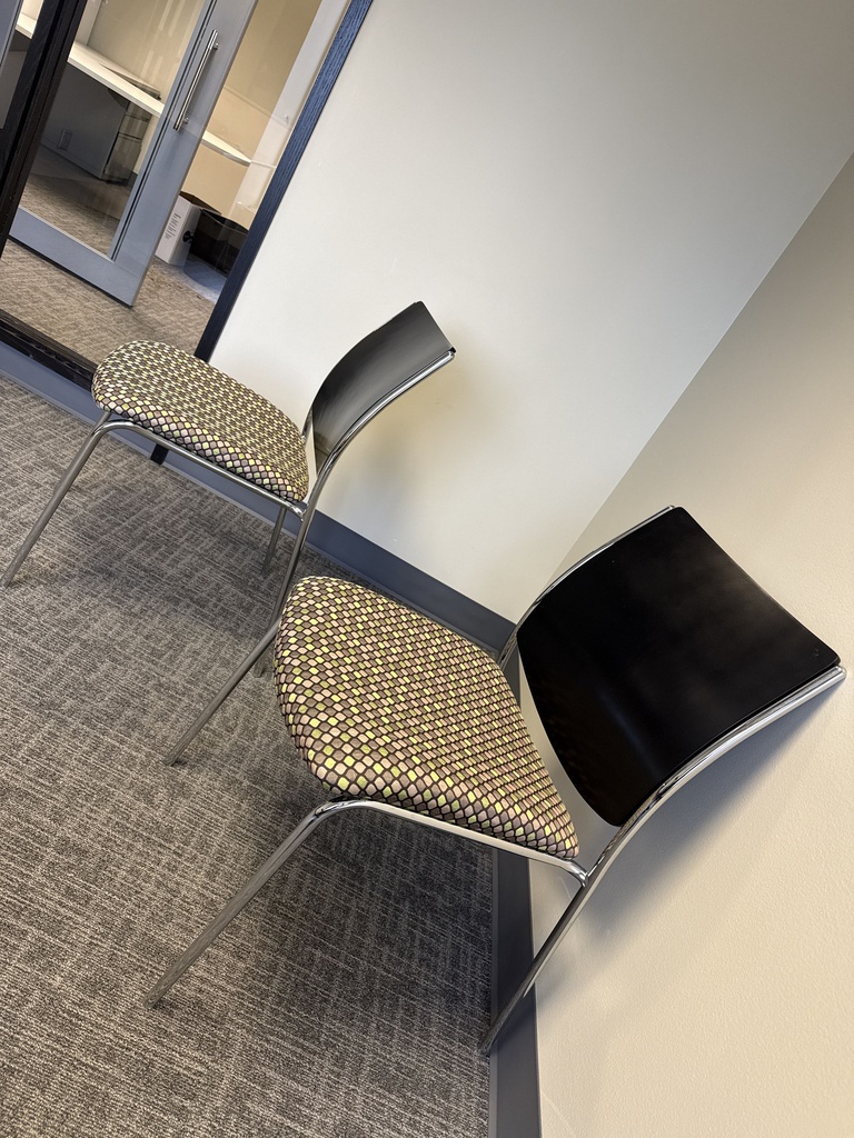 GUEST CHAIRS