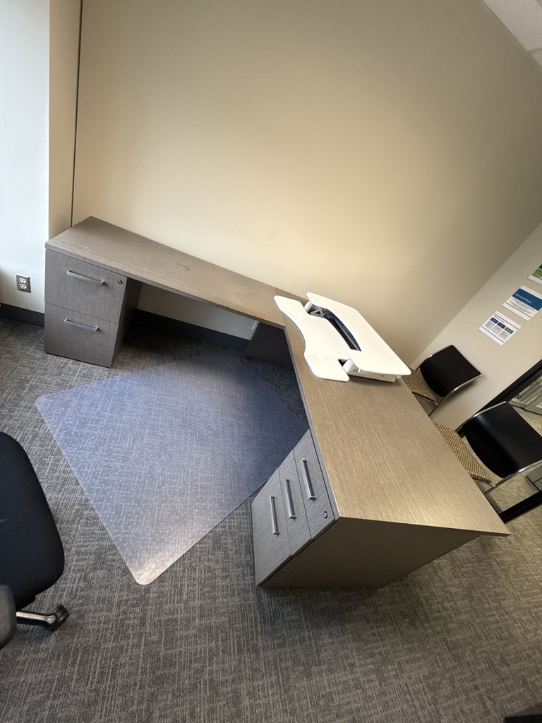 90X72X30 L-SHAPED DESK