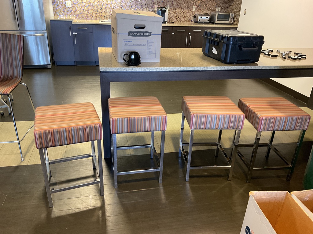 SQUARE STOOLS