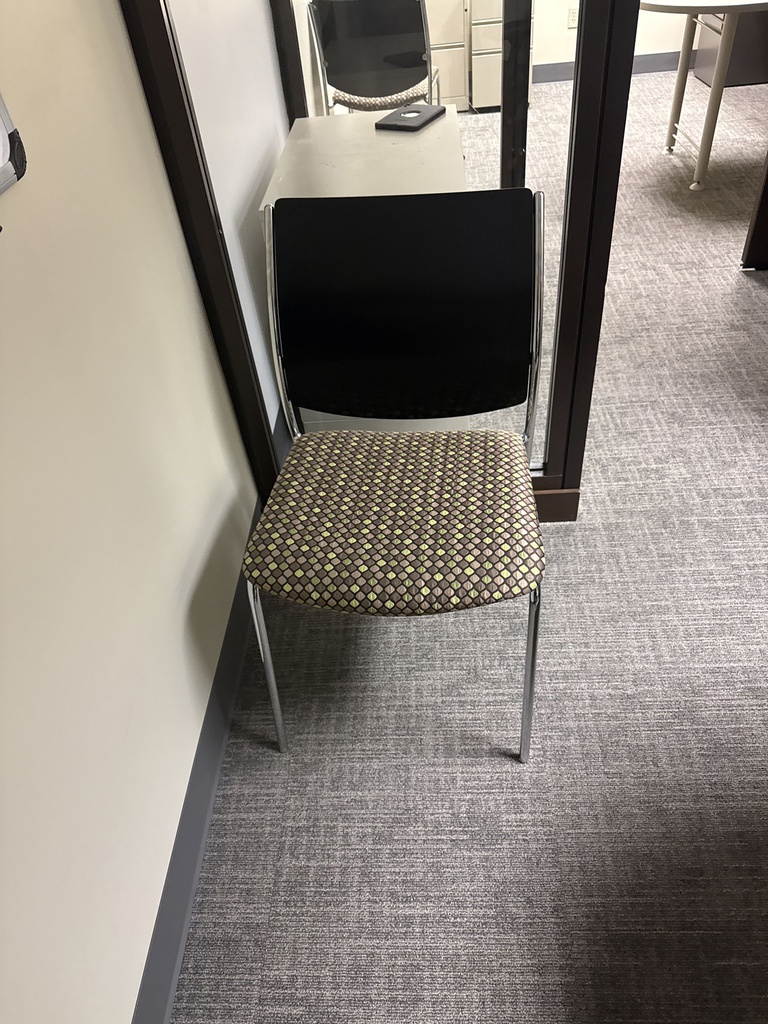 GUEST CHAIRS