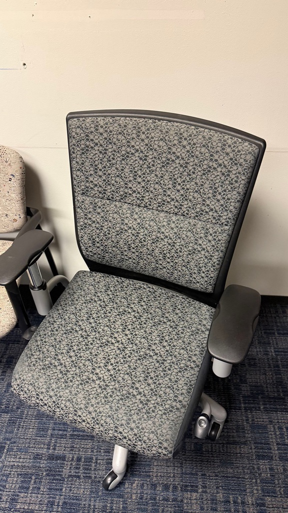 Task Chair