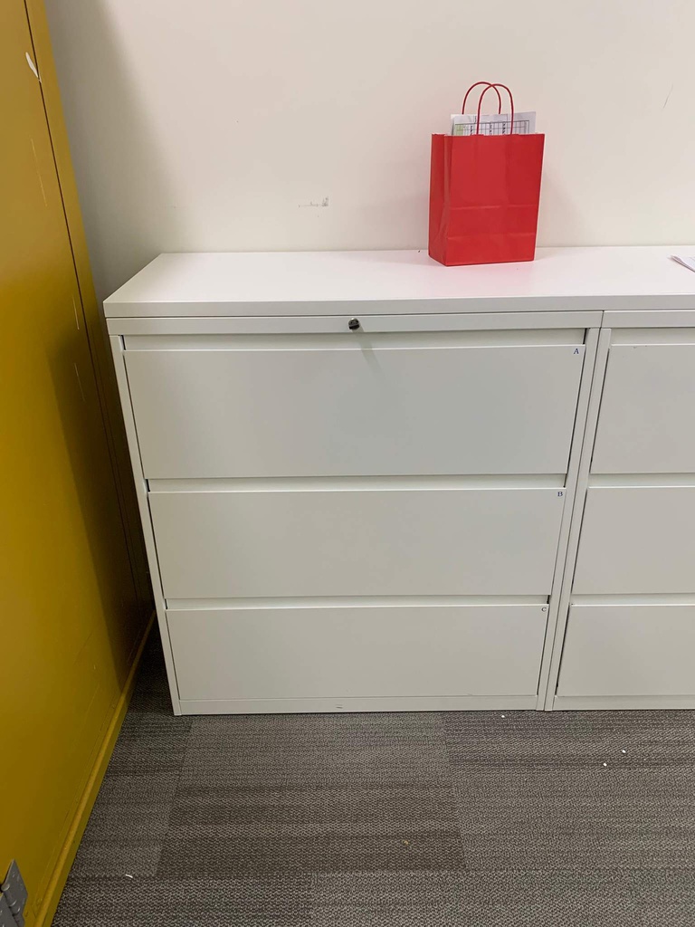3-Drawer Lateral - Steelcase