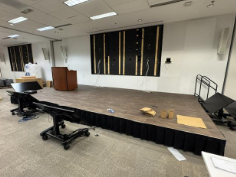 STAGE SET UP (CAN BE BROKEN DOWN)