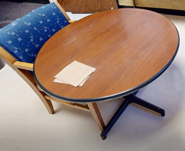 Round meeting table