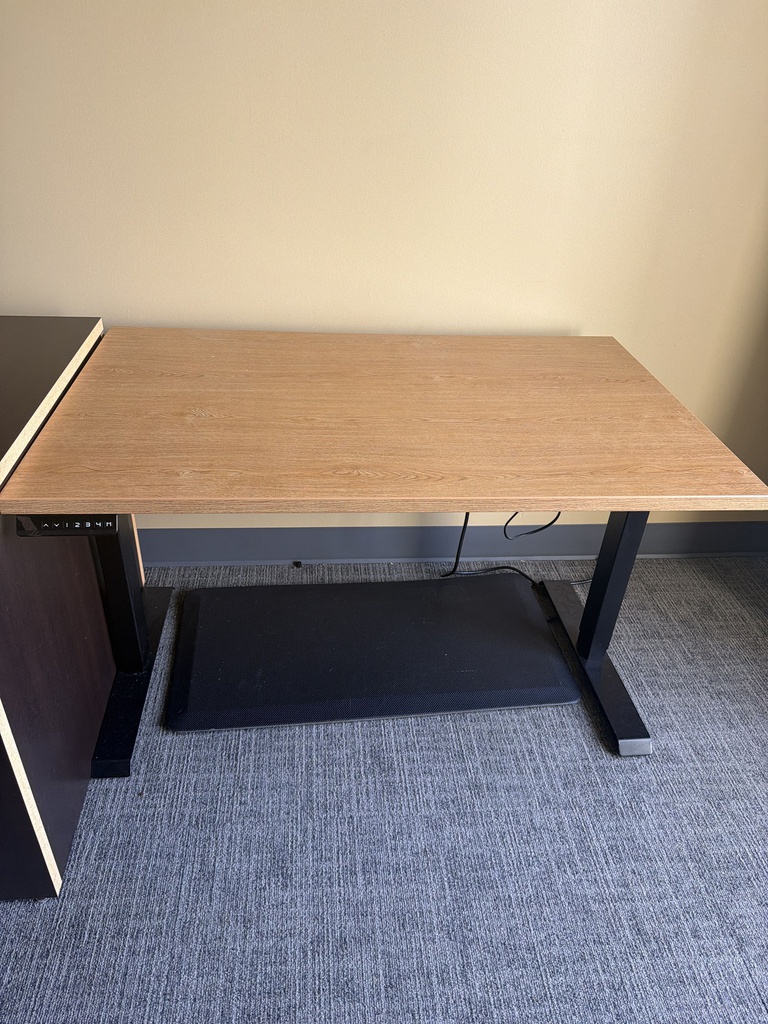 48x30 HAT DESK