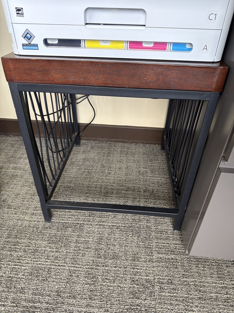 18x17x20 SMALL TABLE
