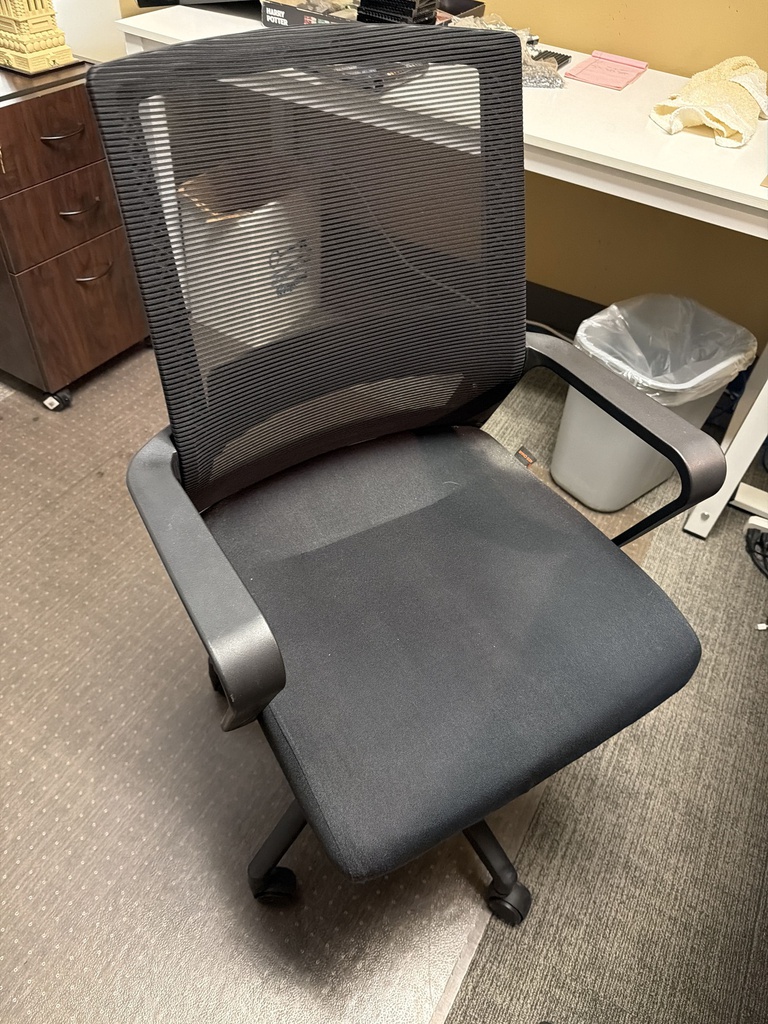 DESK CHAIR