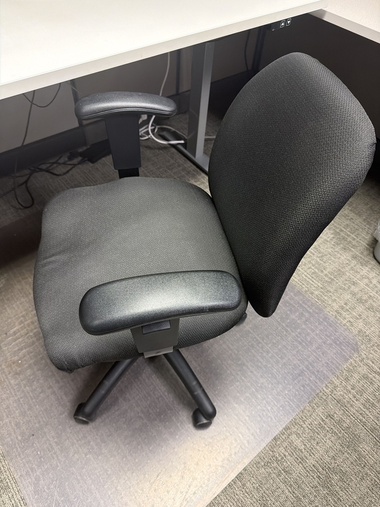 DESK CHAIR