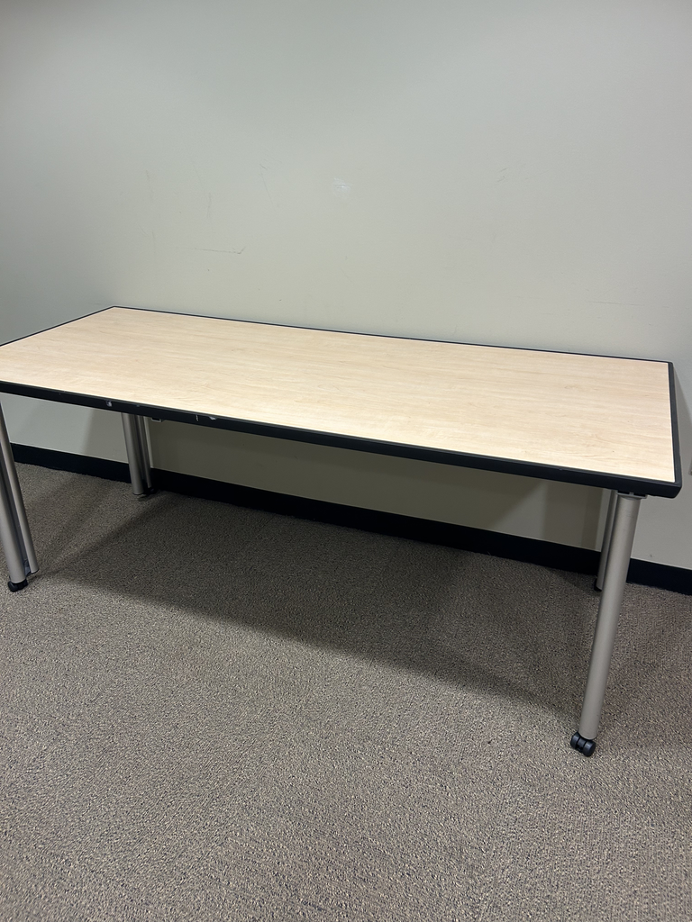 maple table