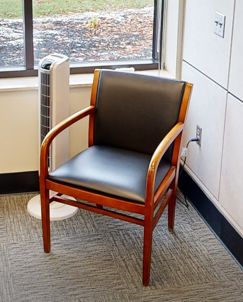 Black guest chair