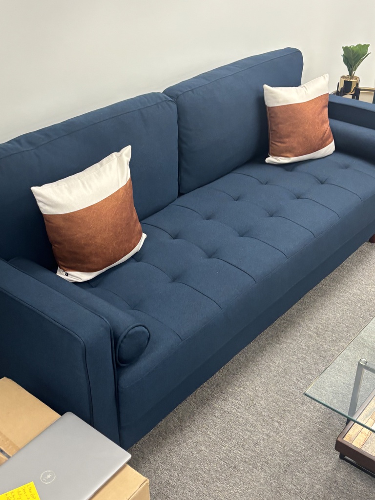 Sofa blue