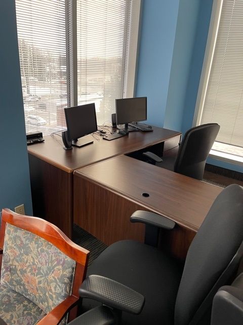 Left-Hand Desk - L Shaped 5'6''