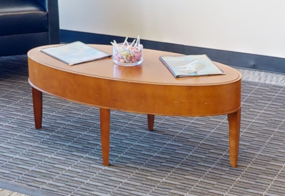 Oval coffee table