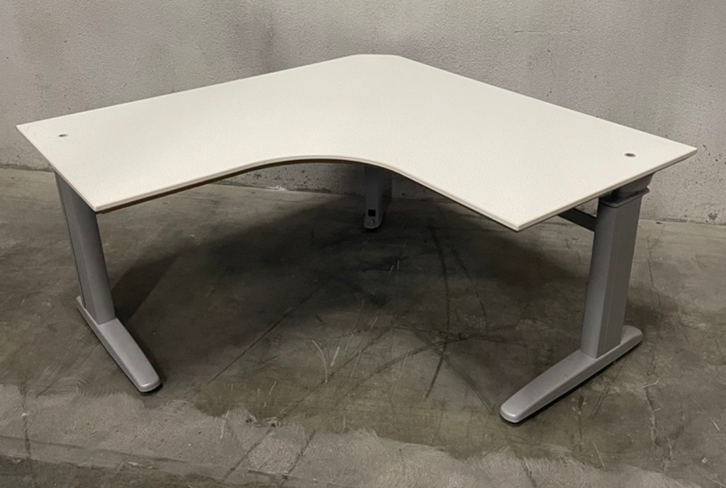 Small Corner Desk