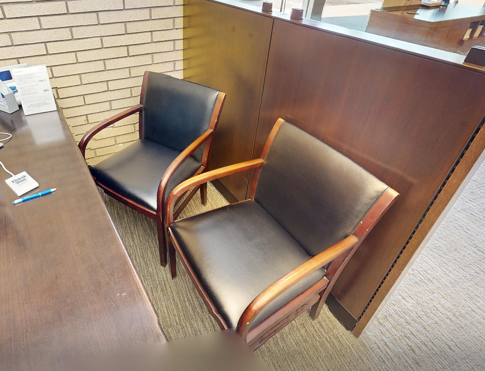 Guest chair