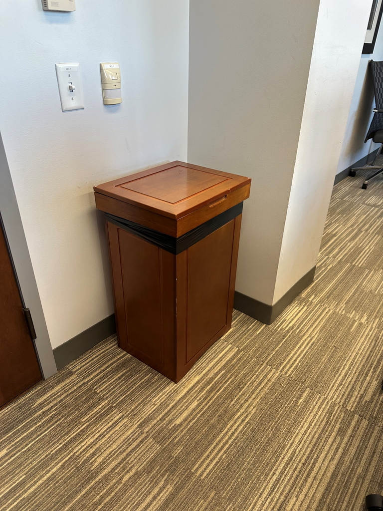 Waste bin