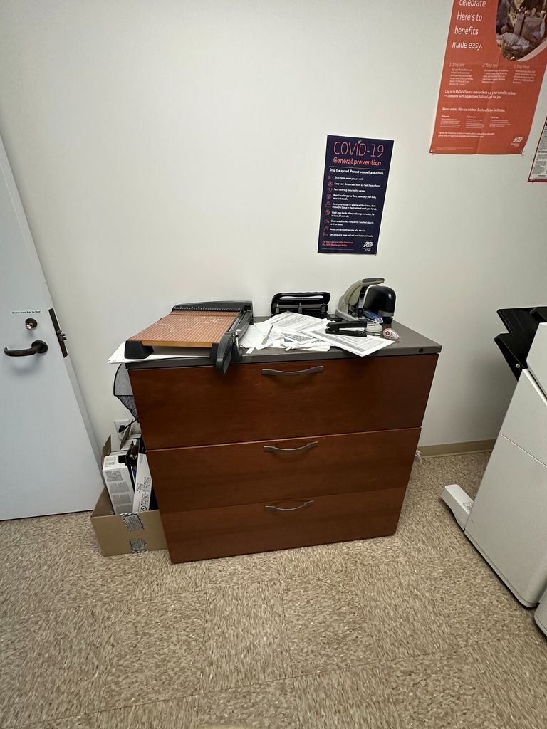 Filing cabinet 3 drawer