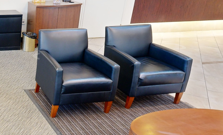 Black lounge chair