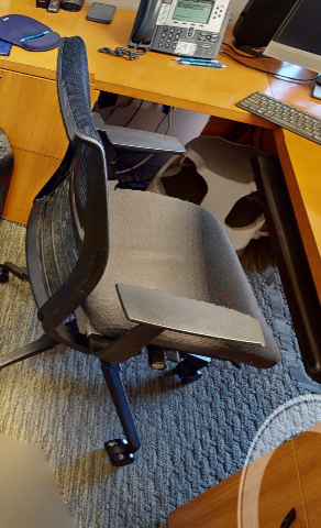 Task chair w/arms