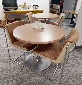café chair