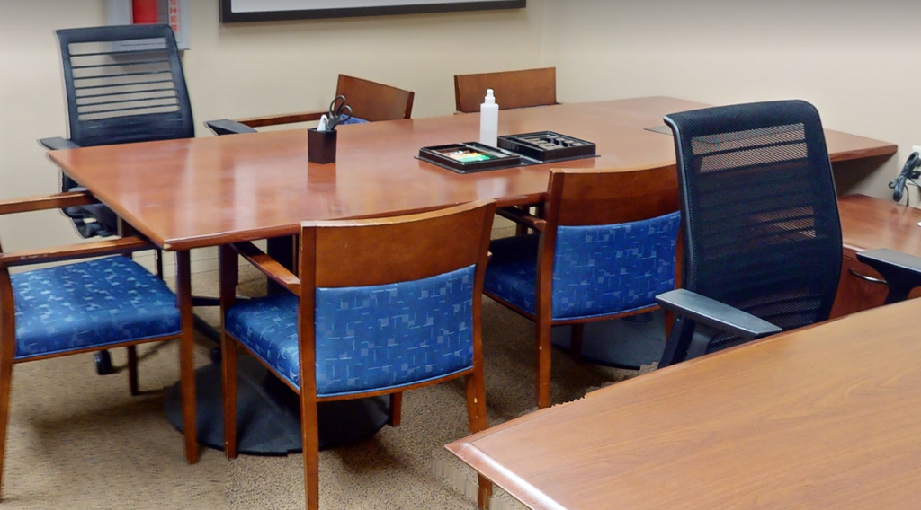 Medium conference table
