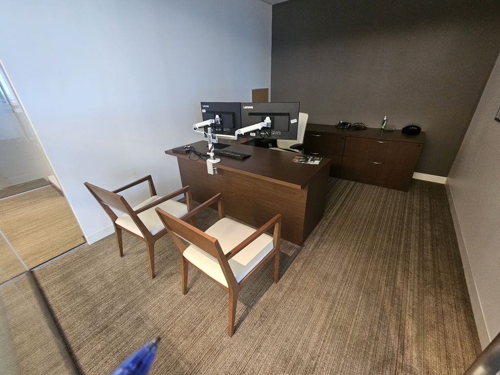 U - Desk